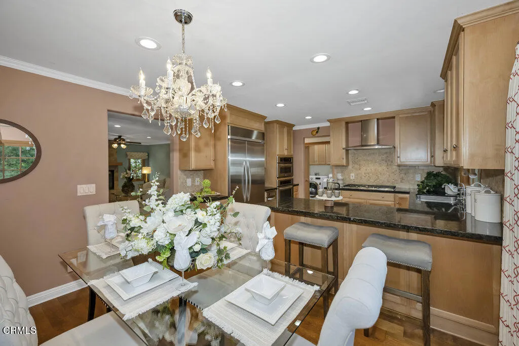 117 Brocadero Place, Pasadena, California 91105 home-pic-8